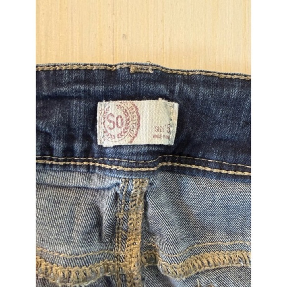 SO Heritage Distressed Dark Wash Denim Capris Cropped Jeans Size 15 - Picture 8 of 10